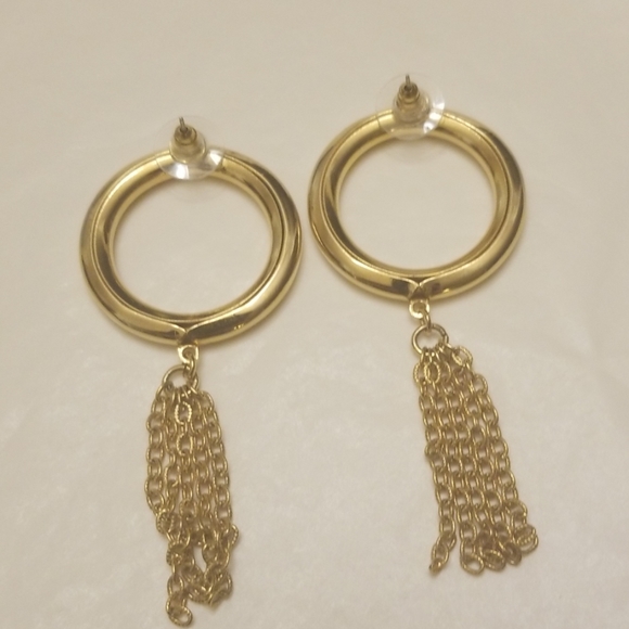 3/$10 Tasseled Earrings - Picture 2 of 4